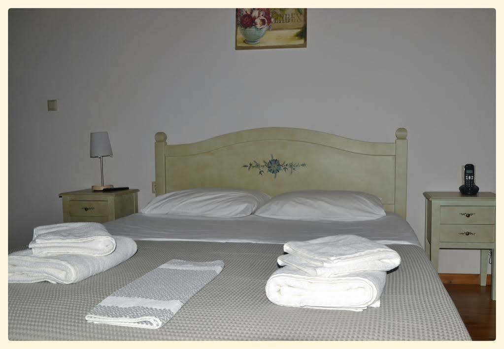 Pantheon Hotel Papingo Buitenkant foto